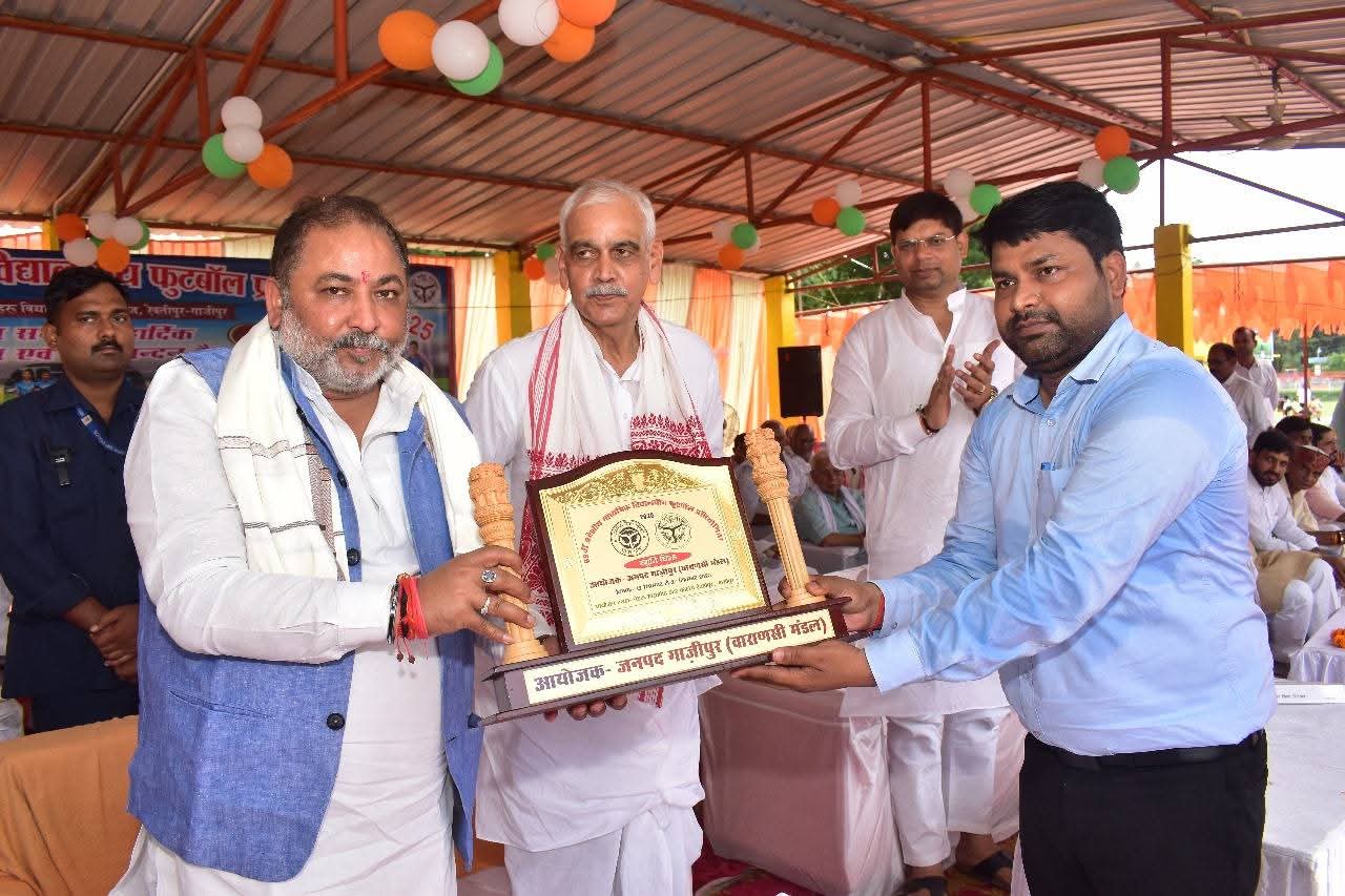 रेवतीपुर से बनारस के लिए रोड़वेज का संचालन शुरू