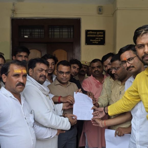गाजीपुर पुलिस ने कई छात्रनेता को किया हाउस अरेस्ट&nbsp; !