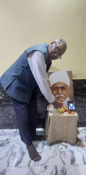 भारतीय जन महासभा के कार्यकर्ताओं ने भारत रत्न द्वय महामना पंडित मदन मोहन मालवीय एवं पूर्व प्रधानमंत्री अटल बिहारी वाजपेई की जयंती मनायी।