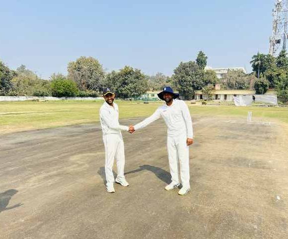 कर्मवीर स्व० सत्यदेव सिंह इंटर-डिस्ट्रिक्ट चैंपियंस कप 2026 में आज में जौनपुर क्रिकेट एसोसिएशन विजयी।