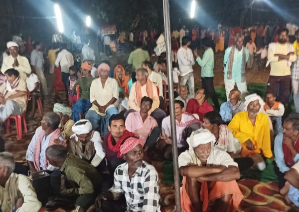 नवरात्रि पर टौंगा में चैता मुकाबले का आयोजन