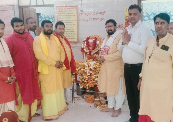 गीता धाम मंदिर’ वसुंधरा में धूम-धाम से मना हनुमान जन्मोत्सव