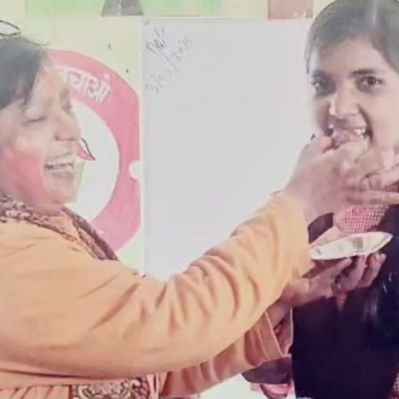 कंपोजिट स्कूल डीलिया की मेधावी छात्रा मानसी को दोहरी सफलता