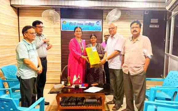 रोटरी क्लब गाजीपुर की साप्ताहिक बैठक संपन्न, उठायेंगे मुस्कान की पढाई का जिम्मा -रो० विनीता सिंह – अध्यक्ष, रोटरी क्लब गाजीपुर।