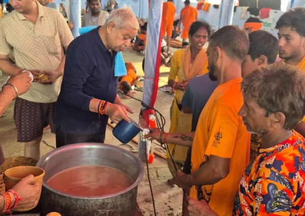 भंडारा केवल भोजन वितरण का कार्यक्रम नहीं, बल्कि मेरे पूज्य पिताजी की पुण्य स्मृति और उनके सेवा संस्कारों को जीवित रखने का संकल्प है – दिनेश कुमार गोयल