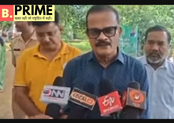 मुख्यमंत्री मोहन यादव ने किया ‘गोल्ड ट्री गार्ड’ का किया अवलोकन