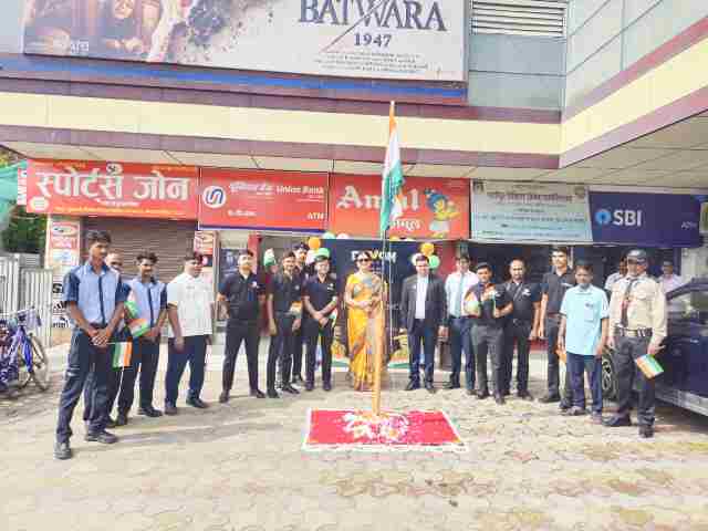 हर्षोल्लास के साथ रोटरी व इनर व्हील ने संयुक्त रूप से मनाया 80वां स्वतंत्रता दिवस